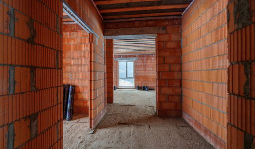 Одноэтажный дом у леса в Сходне