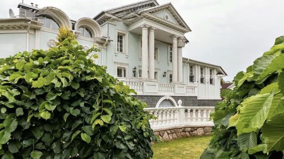 Готовая резиденция в Ларюшино-2