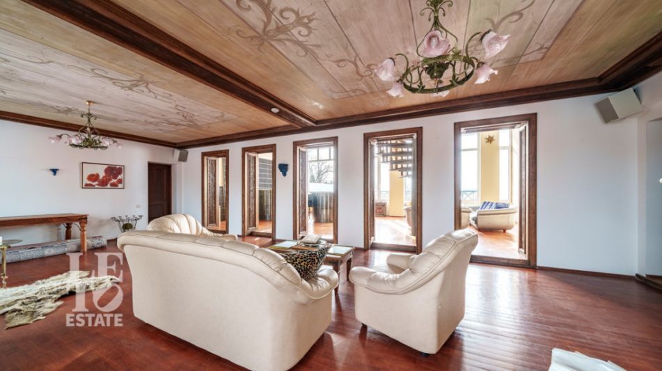 Усадьба в КП Малые Бережки