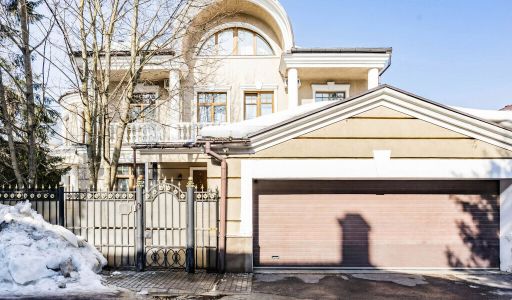 Классический дом в КП Новахово