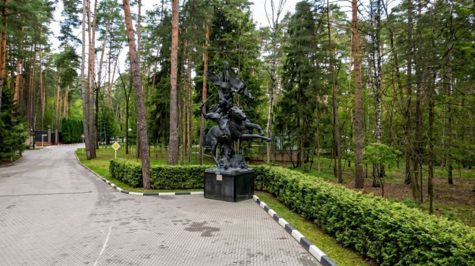 Участок у воды в КП Сосновом Бор