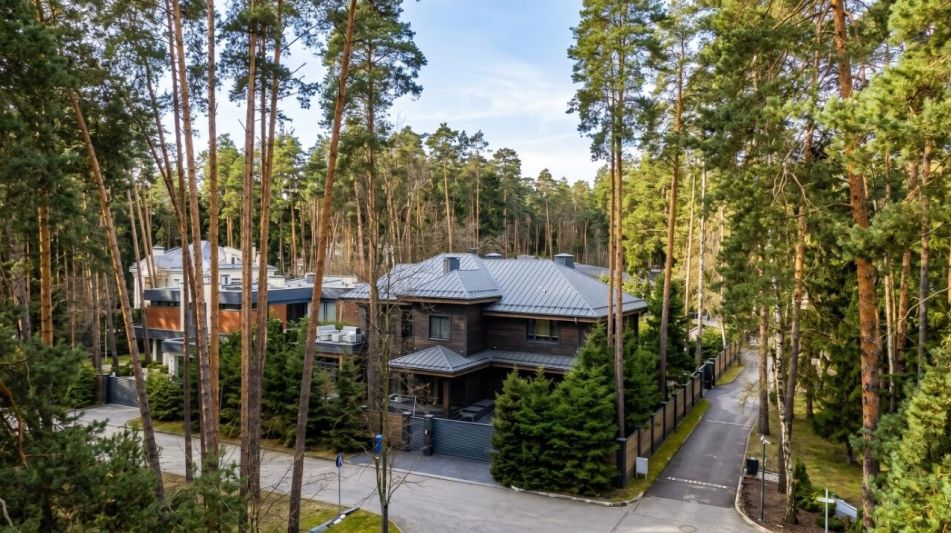 Участок у воды в КП Сосновом Бор