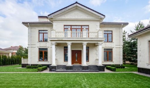 Дом под отделку в Ренессанс парке