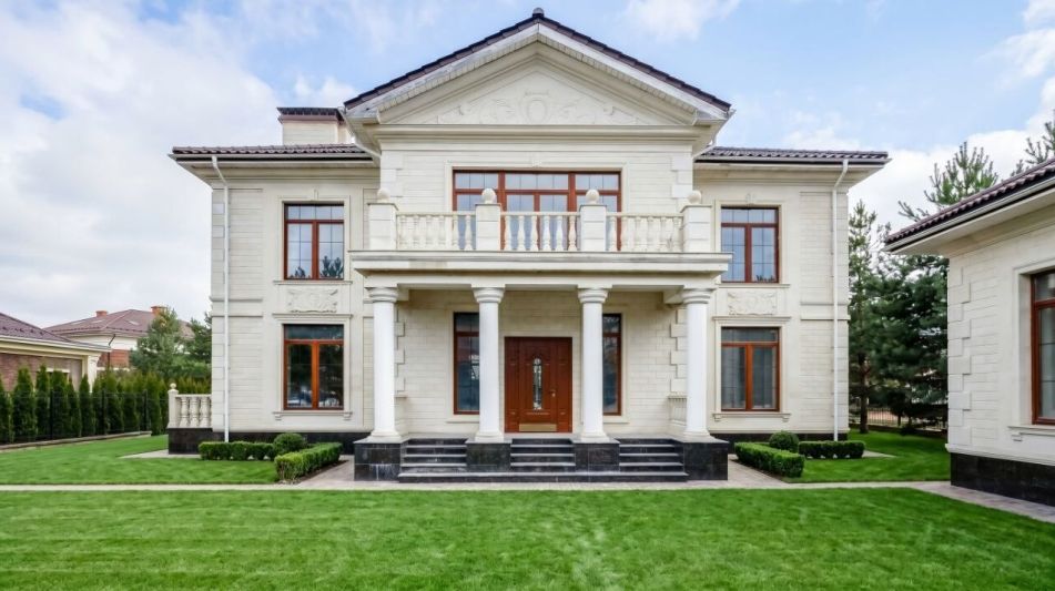 Дом под отделку в Ренессанс парке