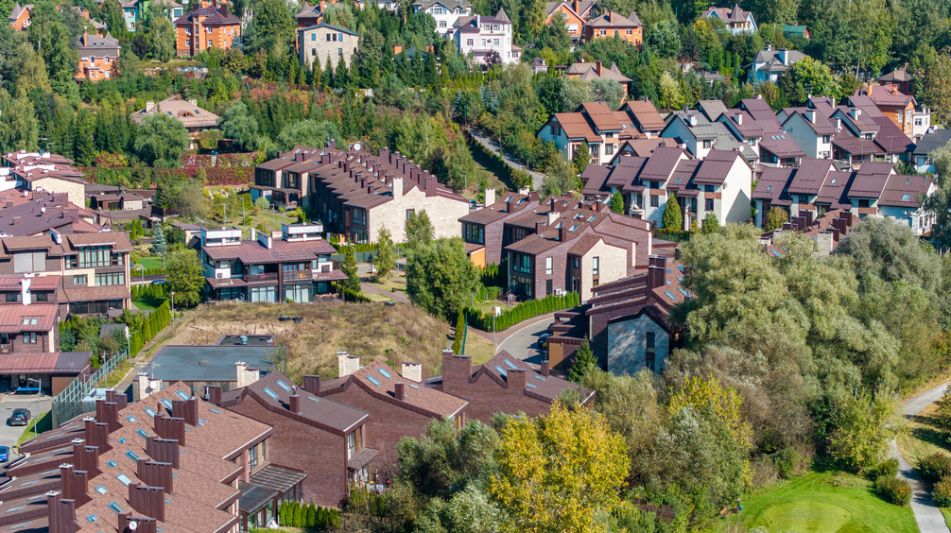 Лесной участок в Новогорске