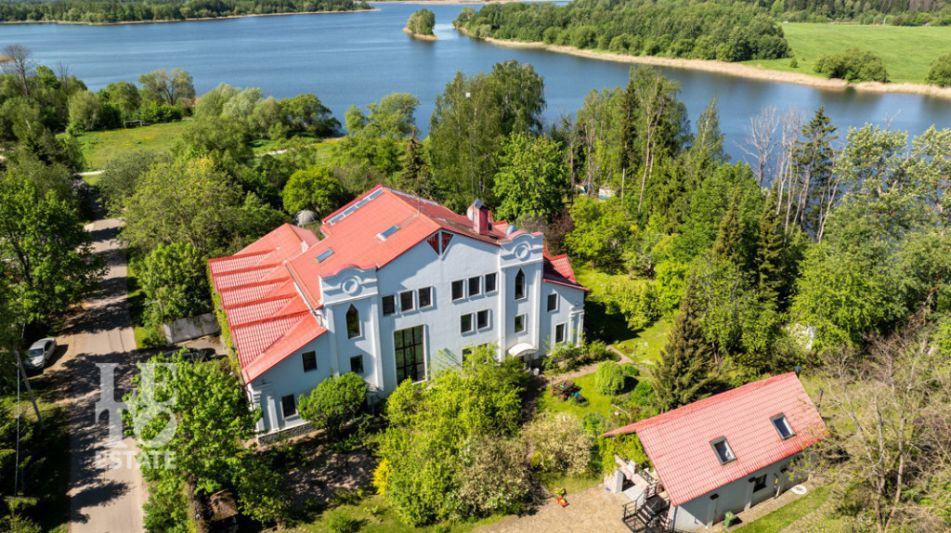 Усадьба в КП Малые Бережки