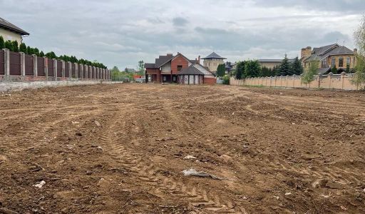 Прилесной участок в Вешках