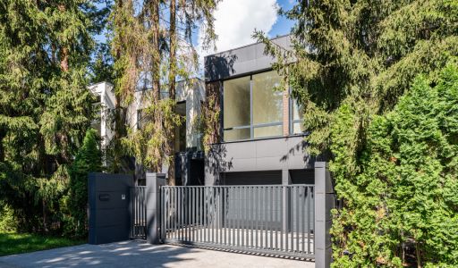 Дом под отделку в КП Николино