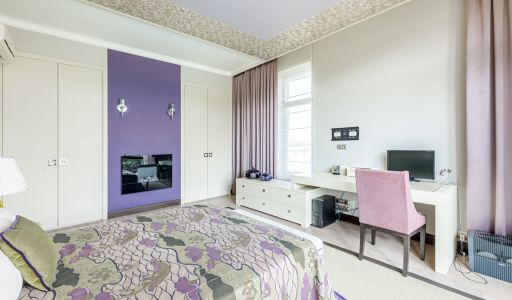 Дом с бассейном в КП Променад