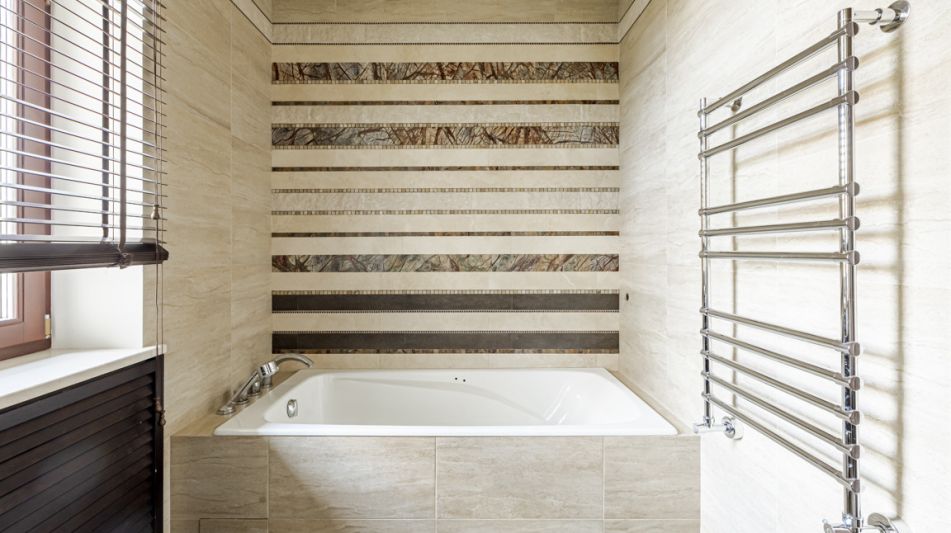 Дом с бассейном в КП Променад