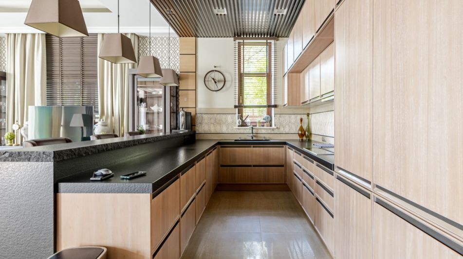 Дом с бассейном в КП Променад