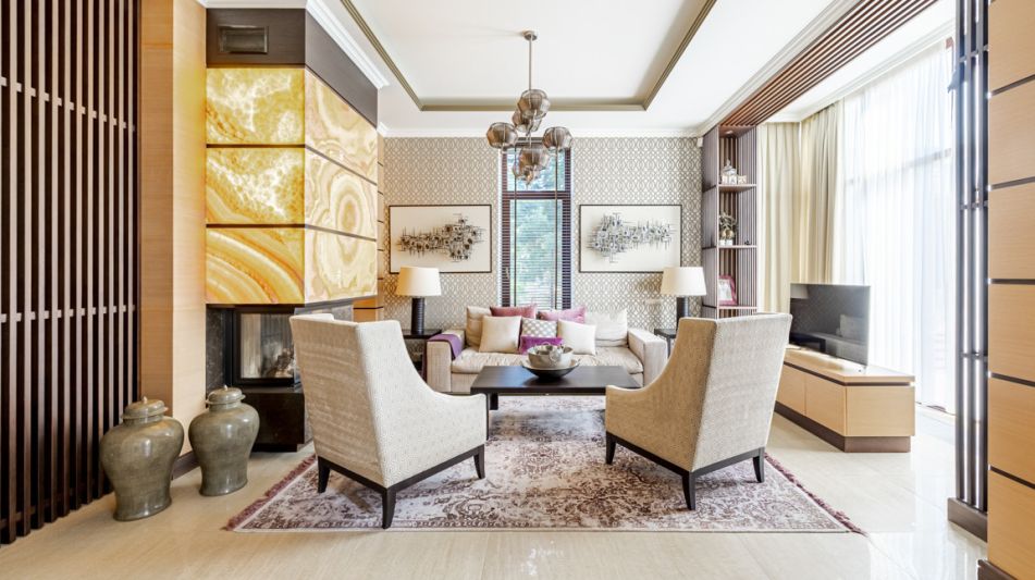 Дом с бассейном в КП Променад