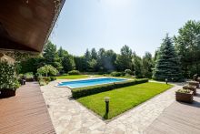 Дом с бассейном в КП Променад