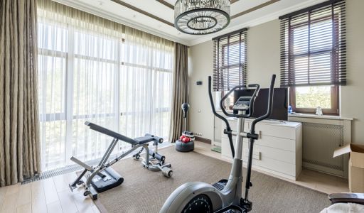 Дом с бассейном в КП Променад