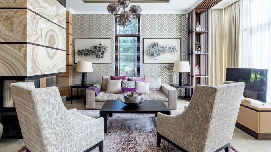 Дом с бассейном в КП Променад