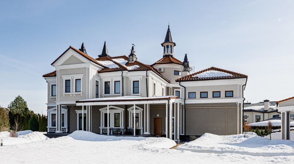 Светлый дом в КП Миллениум парк