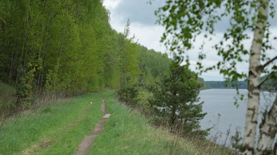 Участок рядом с водой в Витенево
