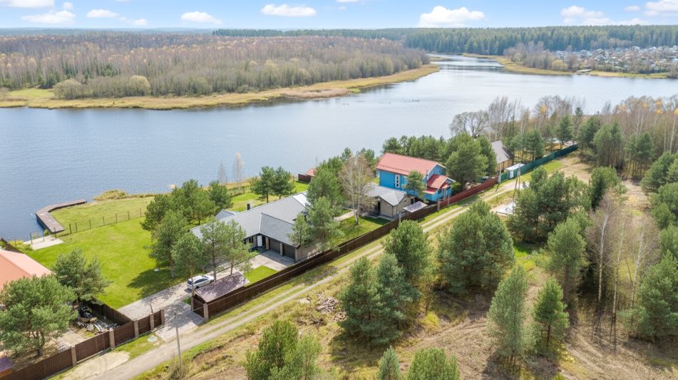 Дом первая линия Калязин