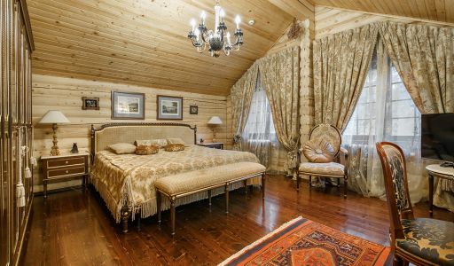 Дом у воды в КП Новое время