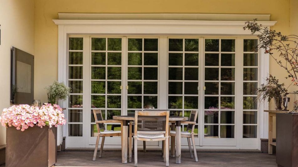 Дом с бассейном в Ивакино