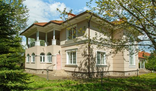 Вилла у озера в КП Новый Свет