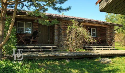 База отдыха на озере Селигер