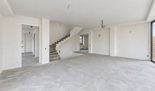 Новый дом в КП Ренессанс парк