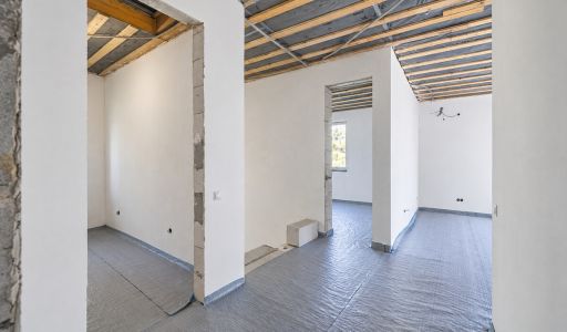 Дом в лесу в Новоалександрово