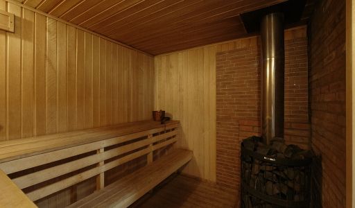 Дом на берегу Рыбинского водохранилища