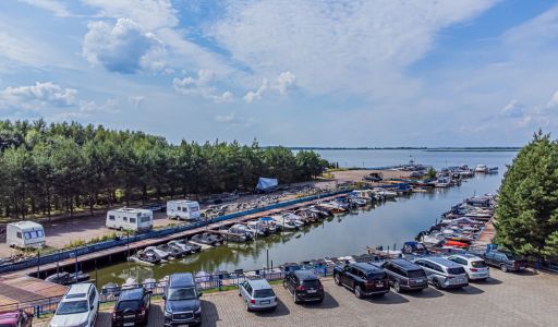 Участок рядом с Московским морем