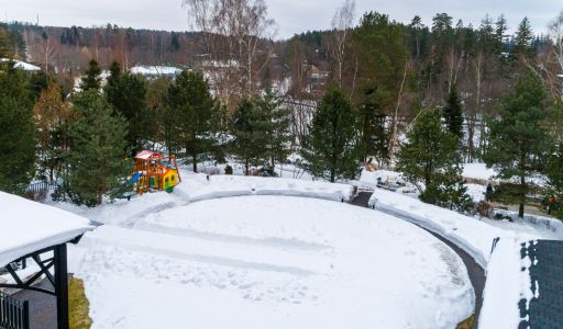Резиденция у воды