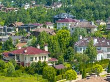 Дом с бассейном в КП Монтевиль