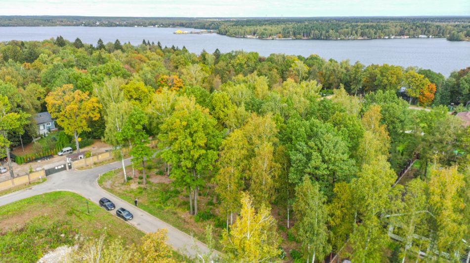 Участок в КП Ореховая Бухта-4