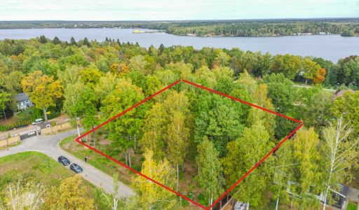 Участок в КП Ореховая Бухта-4