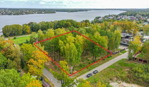 Участок в КП Ореховая Бухта-4