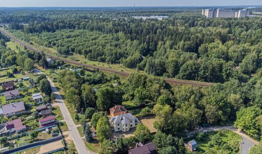 Дом в поселке 