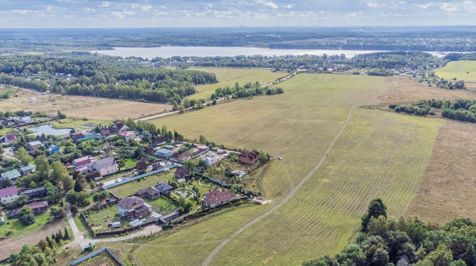 Лесной участок в д.Муракино