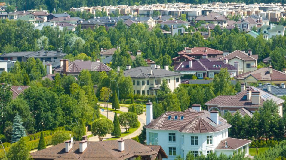 Современный дом в КП Монтевиль