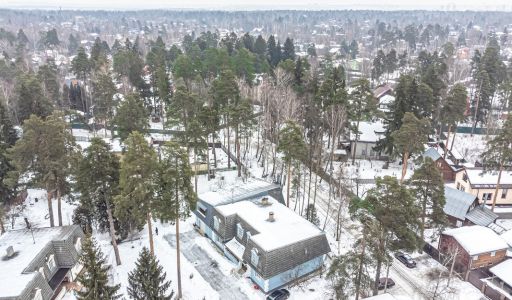 Кирпичный дом в Валентиновке