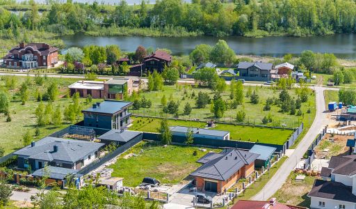 Земельный участок в КП Аврора