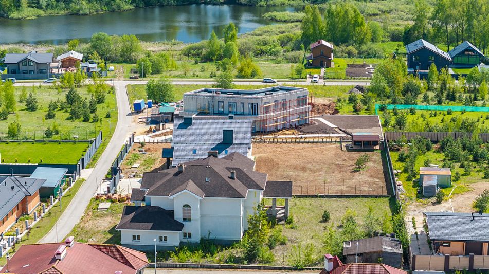 Земельный участок в КП Аврора