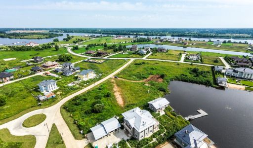 Участок у воды в КП Екатериновка
