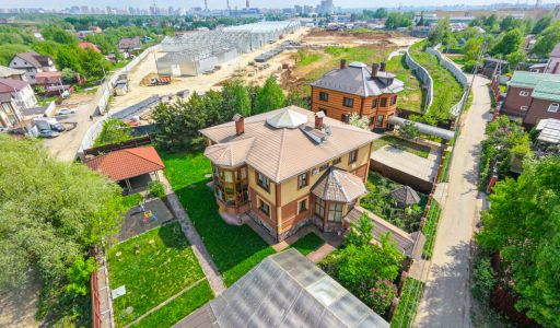 Дом в деревне Бородино