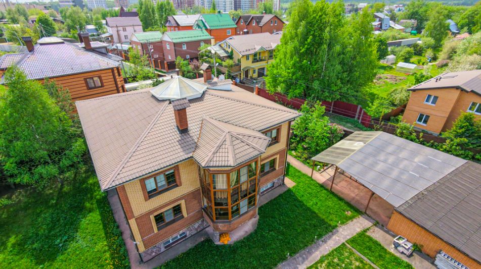 Дом в деревне Бородино