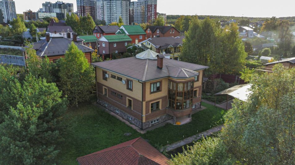 Дом с отделкой в Бородино