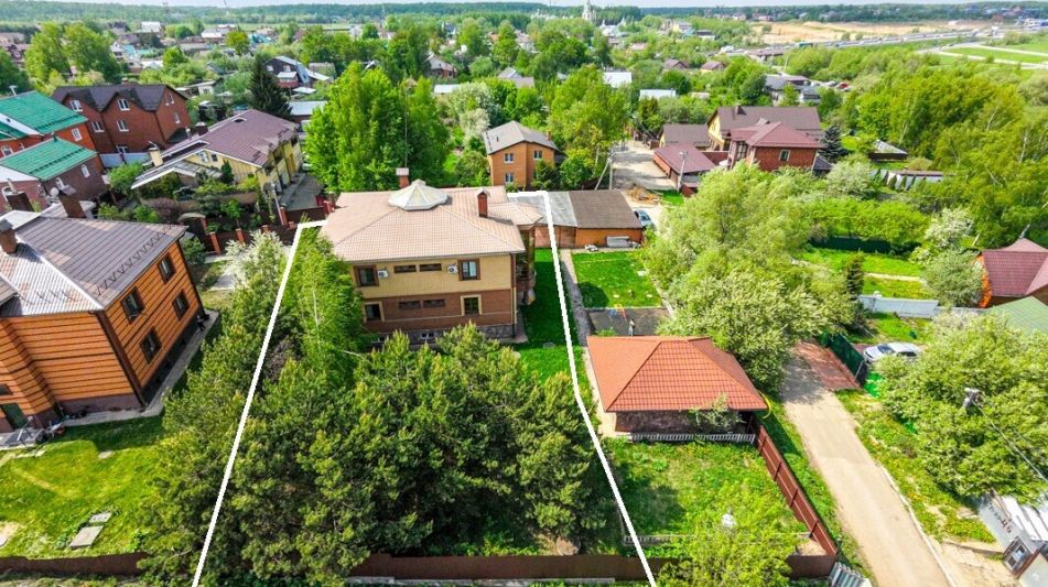 Дом с отделкой в Бородино