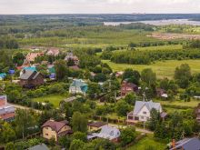 Участок у озера в Рождественно