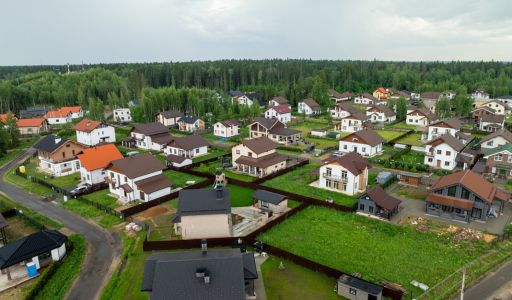 Просторный дом в п. Спас-Каменка