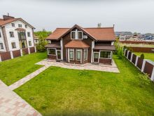 Деревянный дом в Московском море