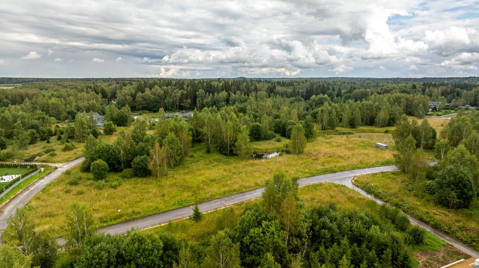 Стильный дом из бруса в Фокс Хилс